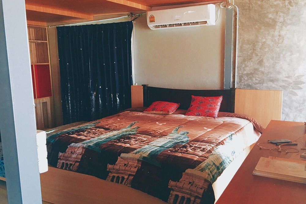 The Resort Angel Hill Ban Khanan Chit Ngoại thất bức ảnh